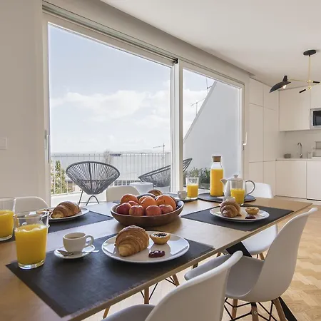 Lovelystay - Penthouse On The Tagus In Alfama Lisbon Exterior photo